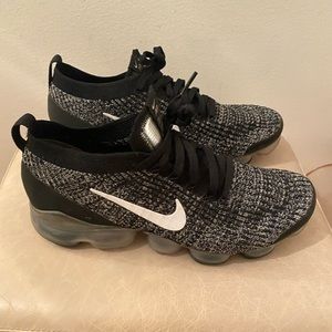 Nike Air VaporMax Flyknit 3 - Mens Size 9